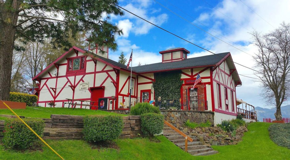 Nehalem Bay Winery building